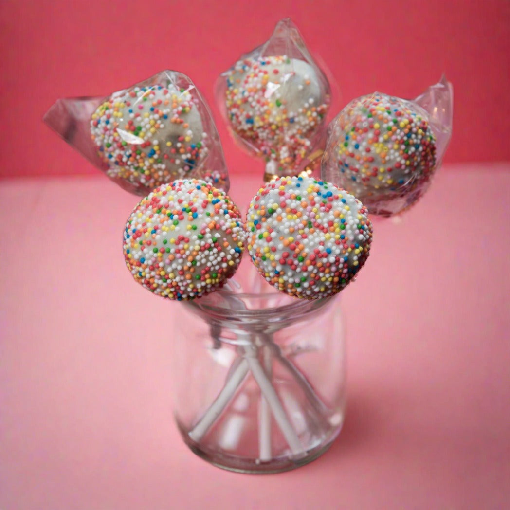 Cake pop for delivery in Dubai, UAE